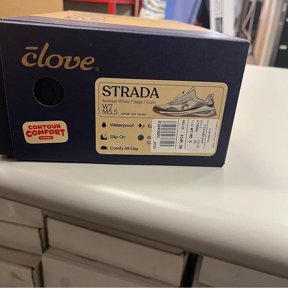 NIB Clove Strada Antique White And Sage Women's Sneakers - Picture 7 of 15